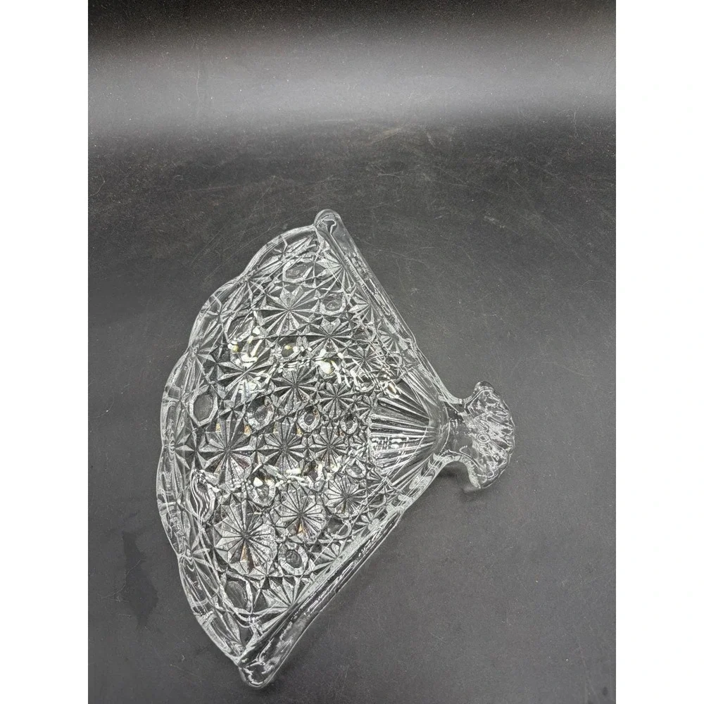 Vintage Avon Clear Pressed Glass Fan Shaped Trinket Dish Starburst Pattern 8